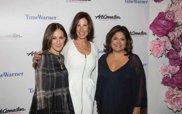 Sarah Jessica Parker with ArtsConnection Board Chair, Lisa Plelper and Lisa Garcia Quiroz of Time Warner Inc.