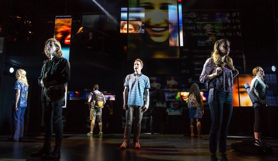 Playbill: 200 NYC High School Students Will Participate in Dear Evan Hansen’s ART2ART Program in 2018–2019 Season